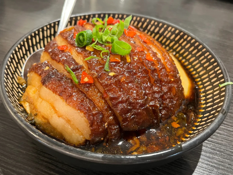 Hunan Spicy Cuisine slider image