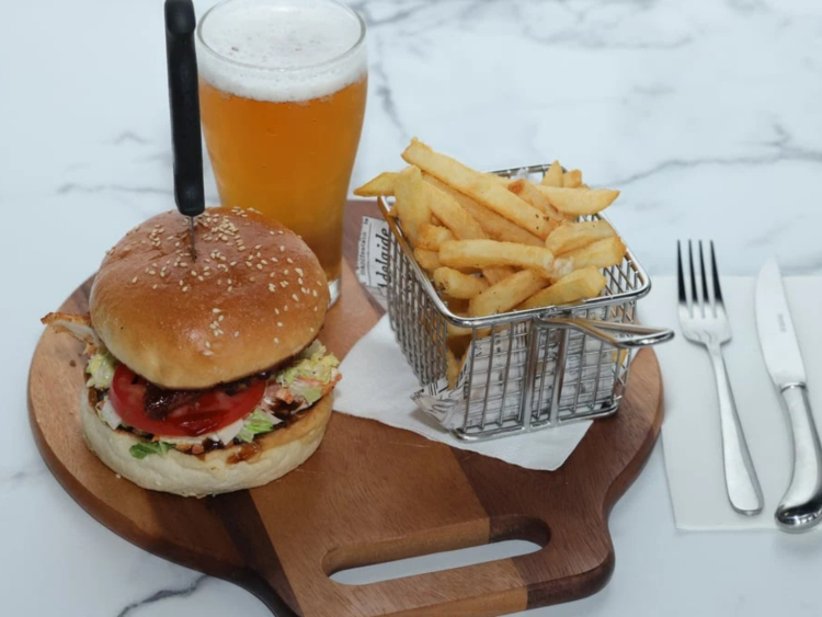 EQ Cafe & Bakehouse - Gungahlin slider image