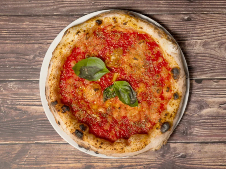 Pizzeria De Munaciell slider image