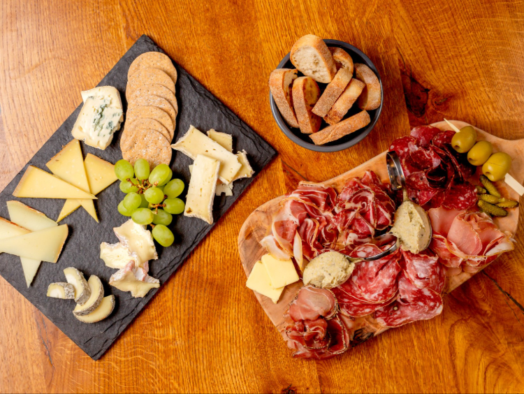 St Paul's - Notes Coffee Roasters & Bar slider image