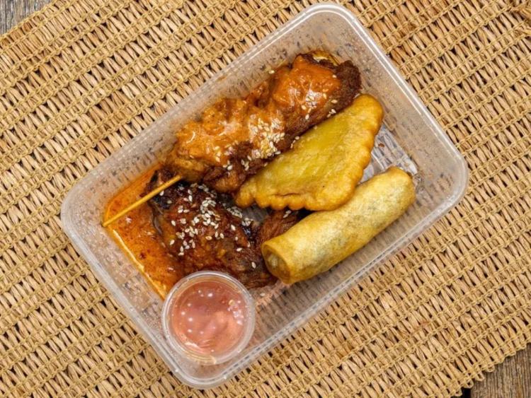 Wallabies Thai slider image