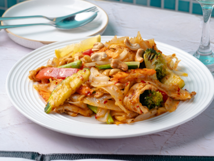 Sai Nahm Thai Kitchen slider image