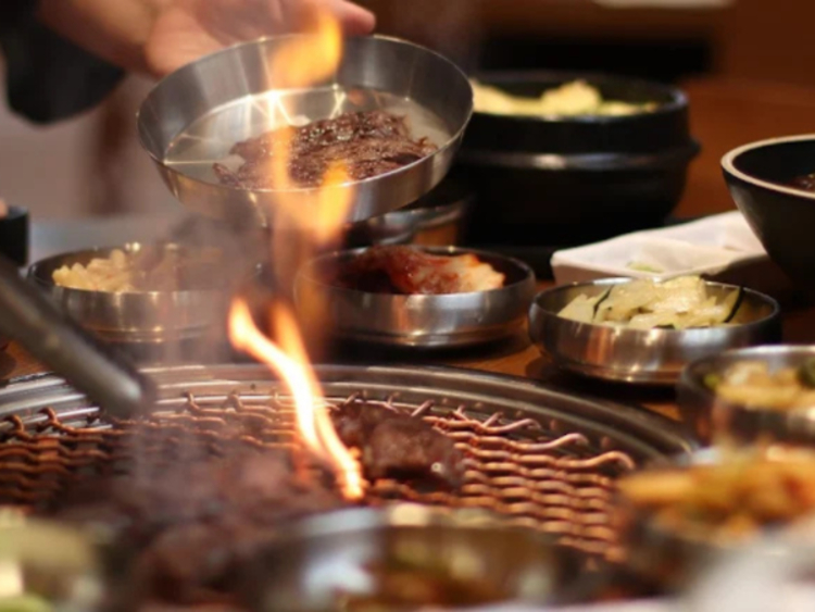 Paik's BBQ slider image