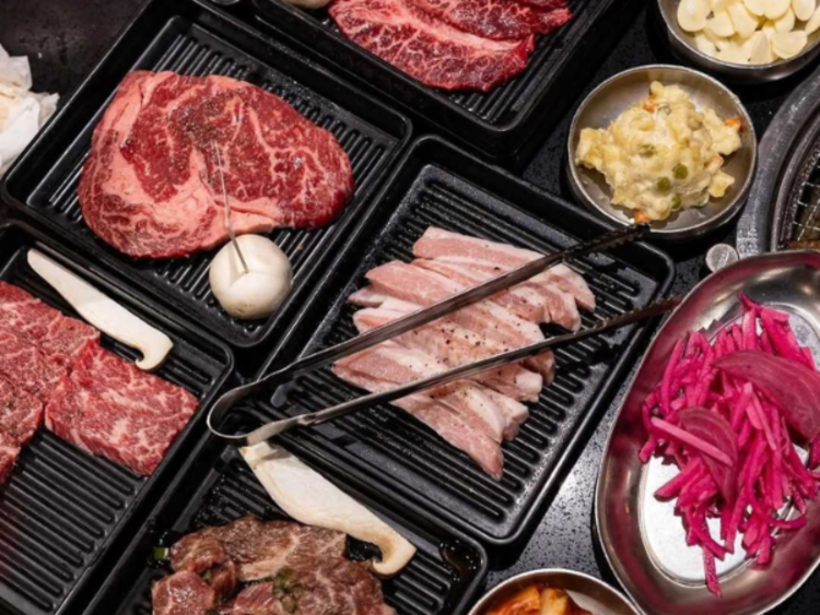 Paik's BBQ slider image