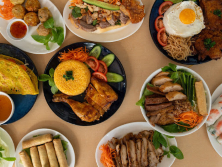Water Lily Vietnamese Restaurant slider image