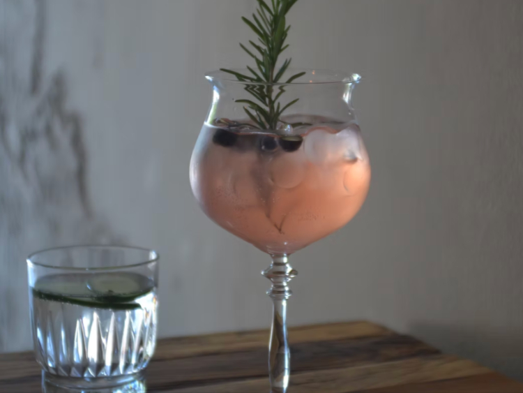 Juniper Bar slider image