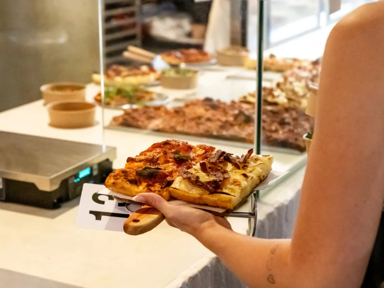 In Teglia Pizzoteca slider image