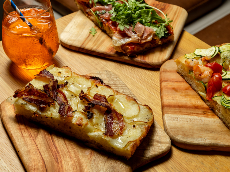 In Teglia Pizzoteca slider image