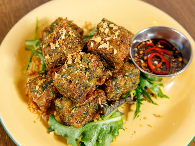 Chuuan Chim slider image