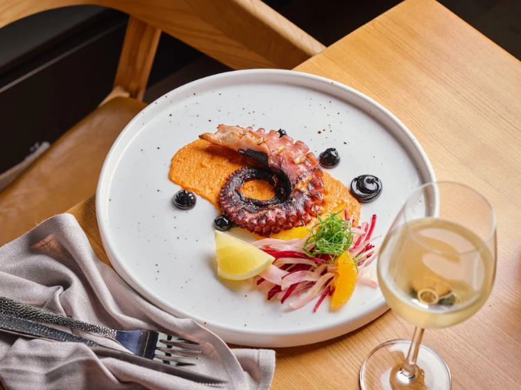 Casa Nova Italian Restaurant & Bar - Circular Quay  slider image
