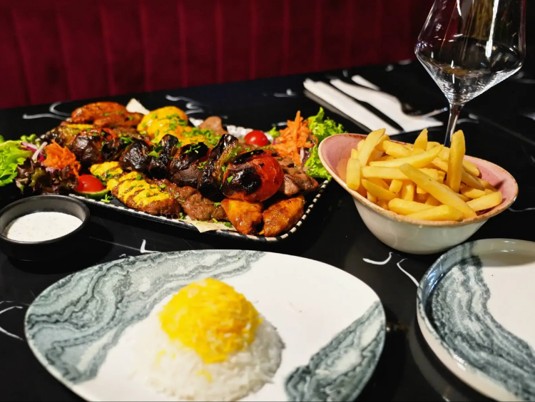 Liva Restaurant slider image