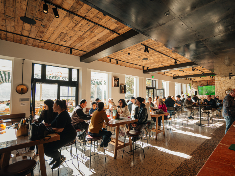 The Continental - Sorrento slider image