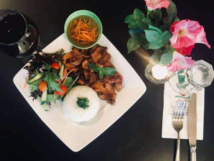 Viet De Lites slider image