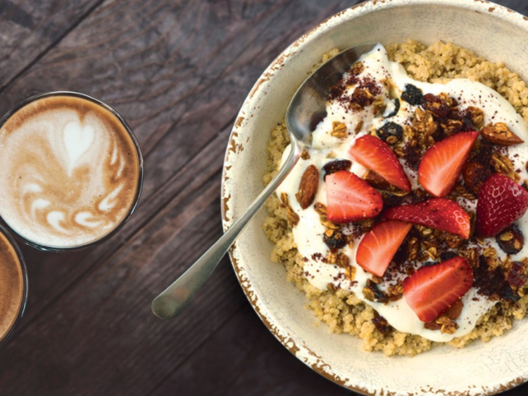 Sumo Salad - Sydney Airport slider image