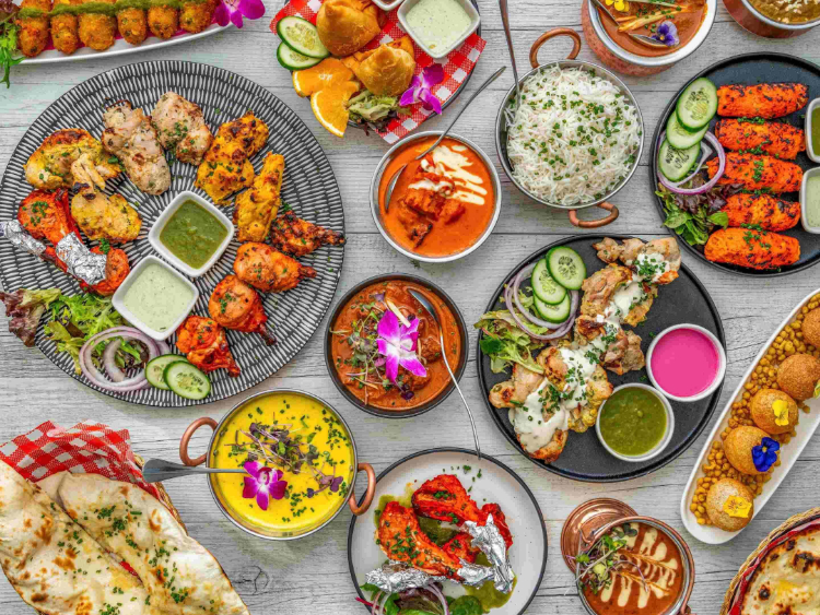Indian Curry Club - Essendon  slider image