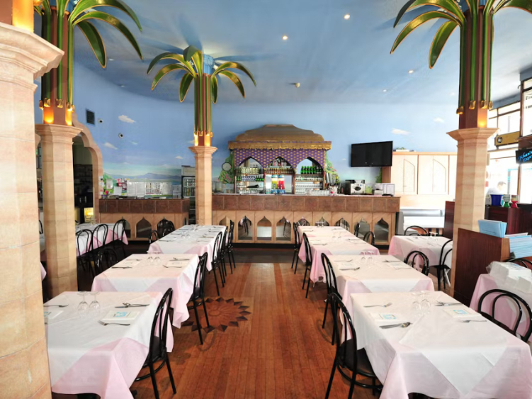 Khan's Restaurant slider image