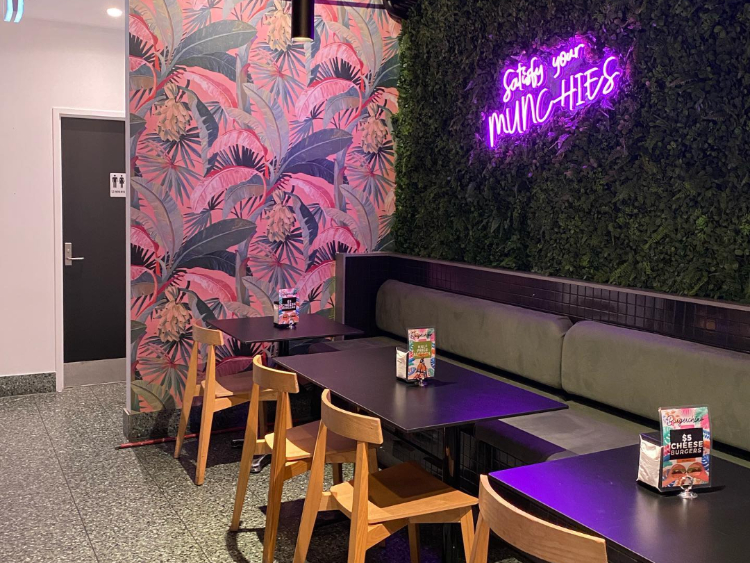 Burgerchino slider image