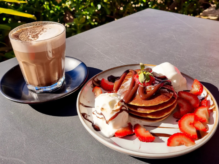 Sangria on Swan slider image