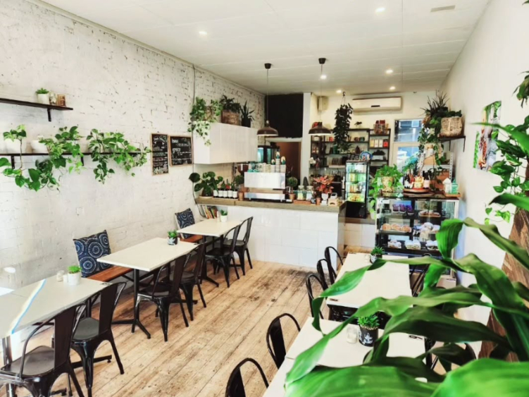 Tonic & Grace slider image