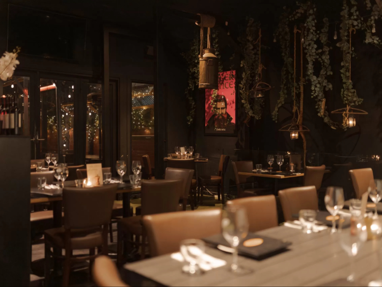 Squires Loft - Essendon slider image