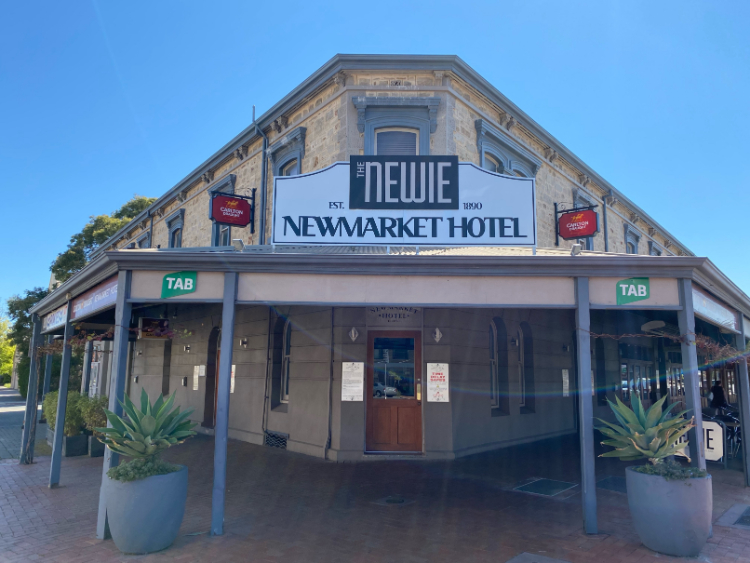 Newmarket Hotel - Port Adelaide slider image