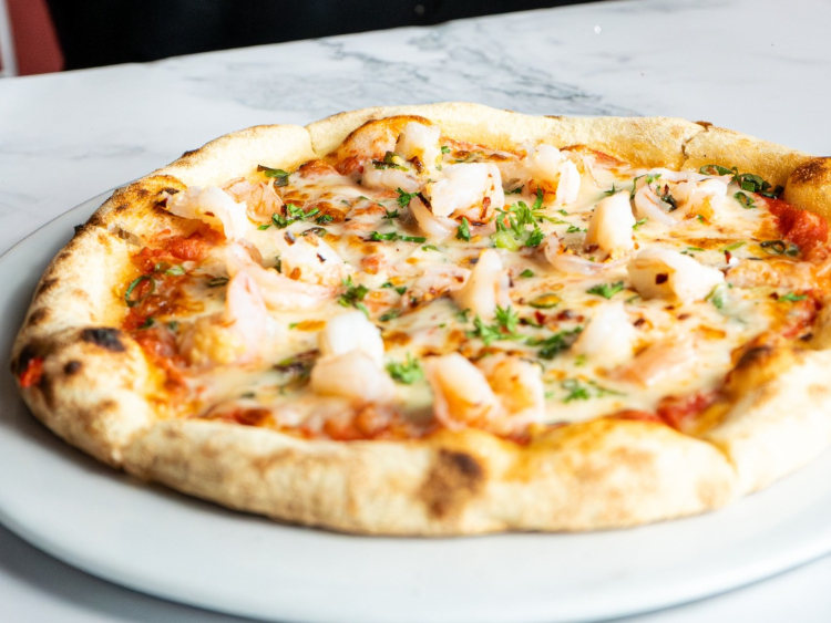 Vinnie's Kitchen & Bar slider image