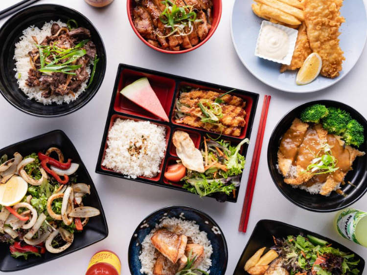 Shinsei Fish & Sushi slider image