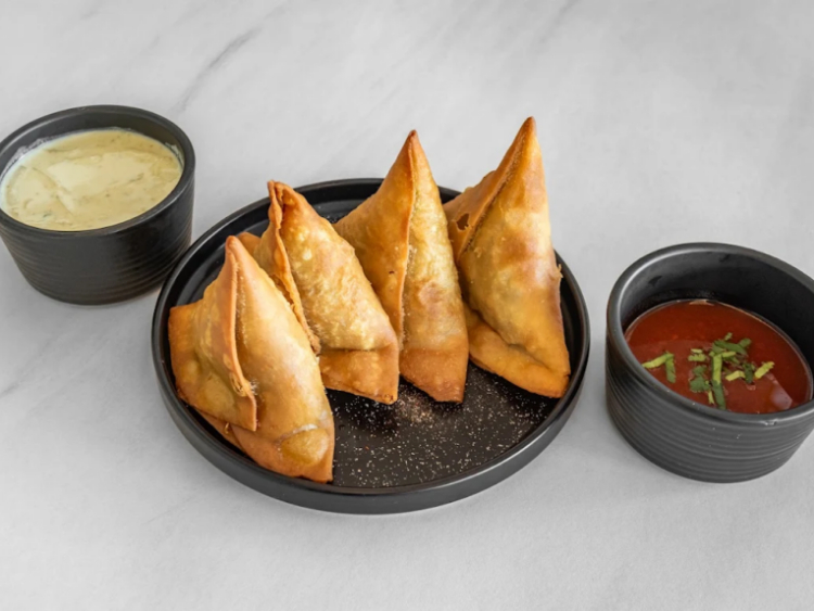Taj Majestic Dining slider image