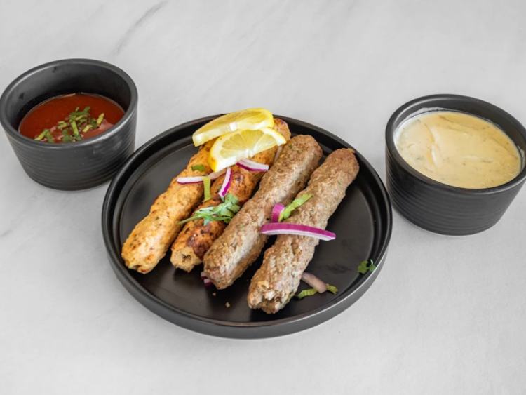 Taj Majestic Dining slider image