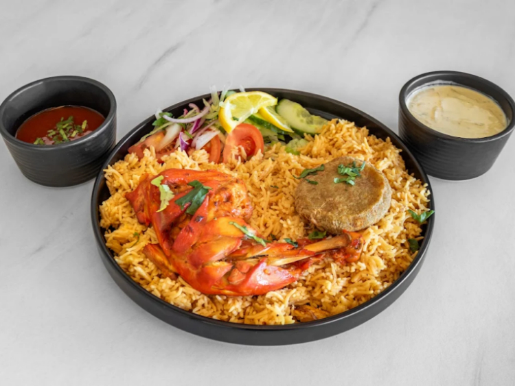 Taj Majestic Dining slider image
