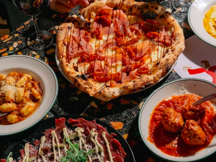 400 Gradi - Brunswick slider image