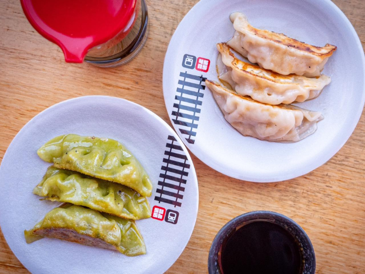 Sush Track slider image
