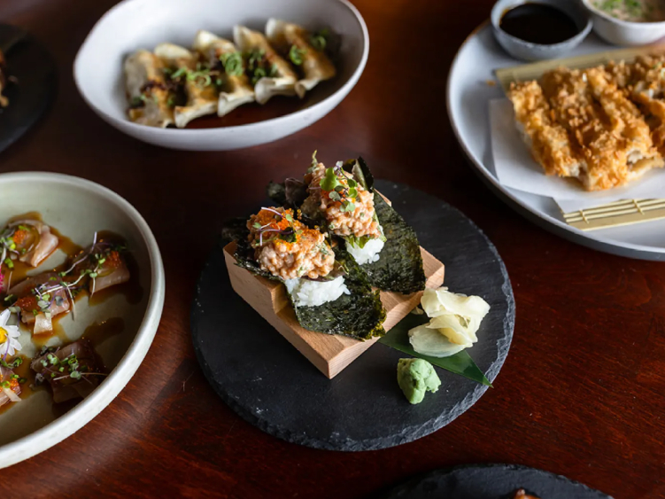 Momoko - Southport slider image