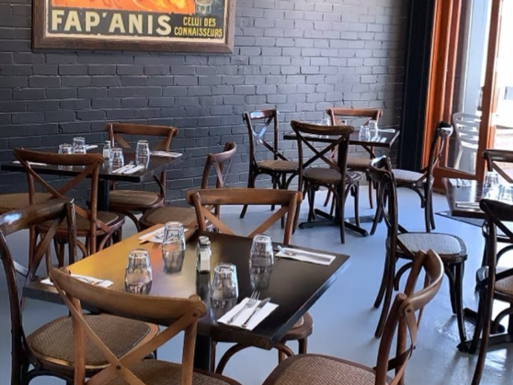 Erin's - West Ryde slider image