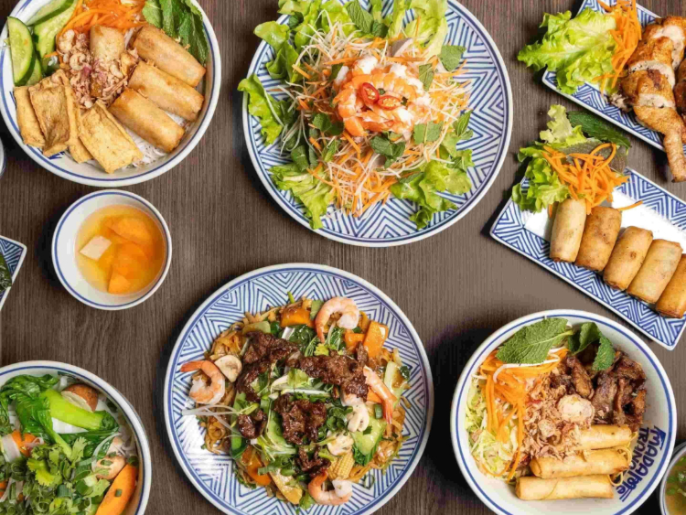 Madame Trang slider image