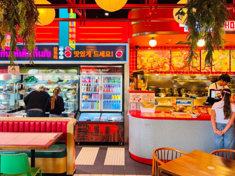 Yo! Hot Pot x More slider image