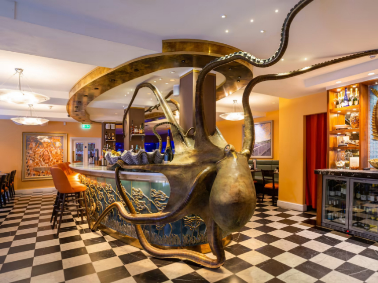 The SeaShell of Lisson Grove slider image