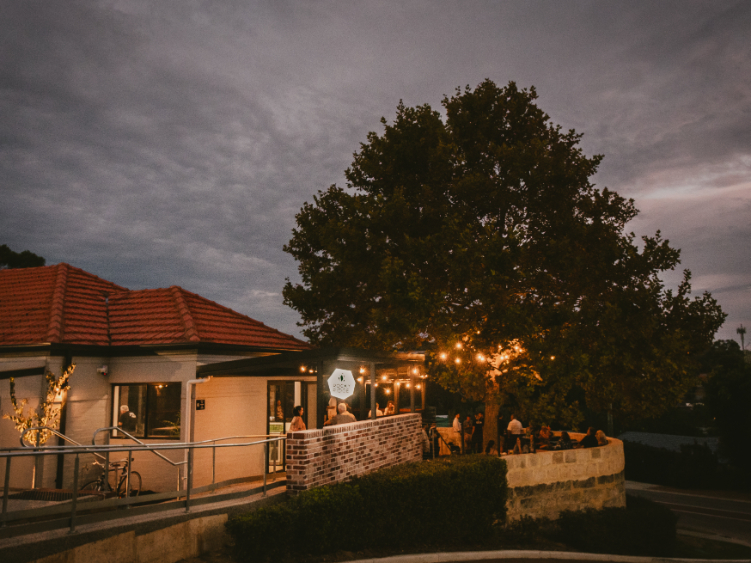 Rocky Ridge - Duncraig slider image