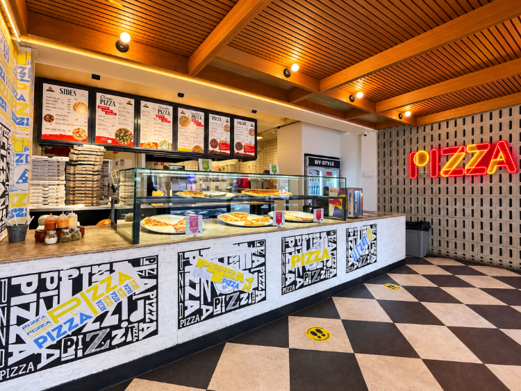 La Pizza Bella slider image