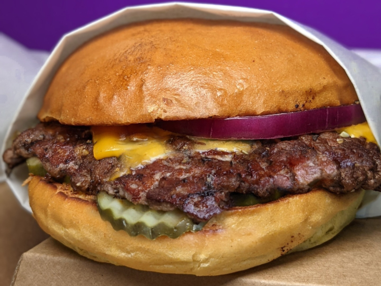 Burger Villains - Tuggeranong slider image