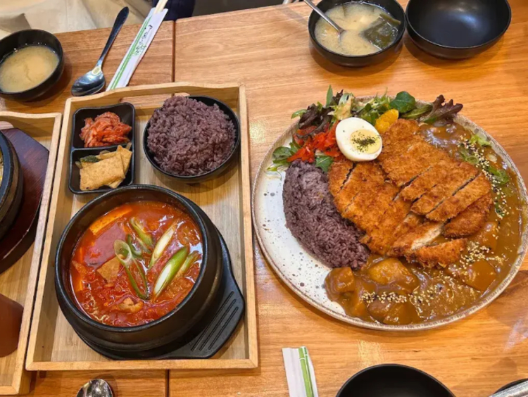 KOKO Korea slider image