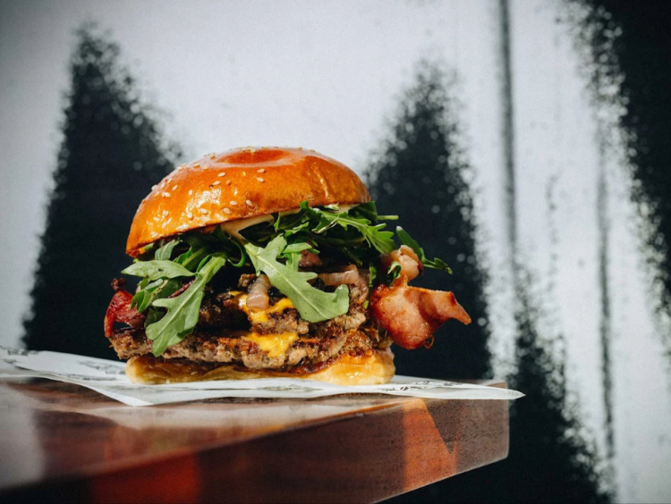 RoyAl's Chicken & Burgers - Wembley slider image