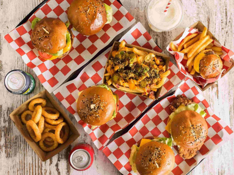Sideshow Burgers - Cranbourne  slider image