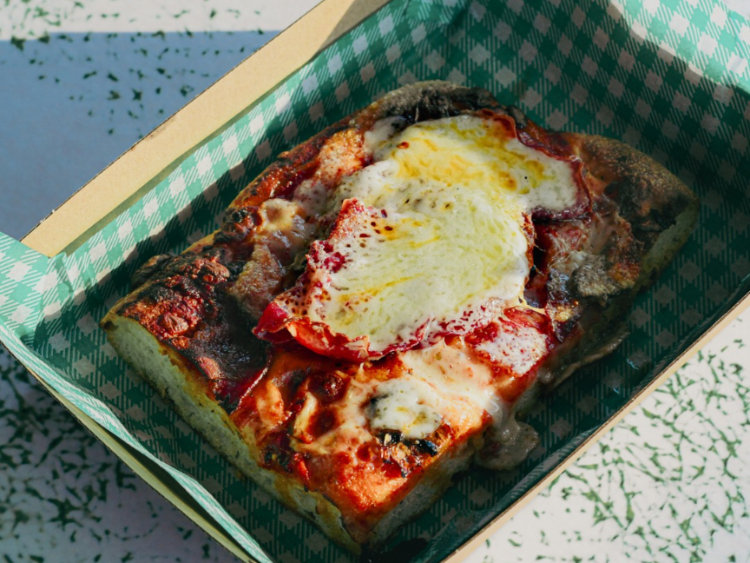 Nonna's Deli slider image