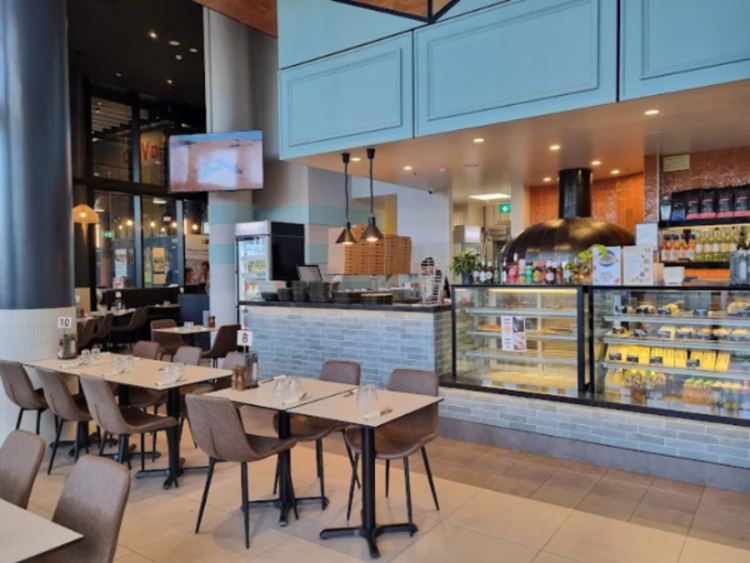 La Vita Cafe & Restaurant slider image