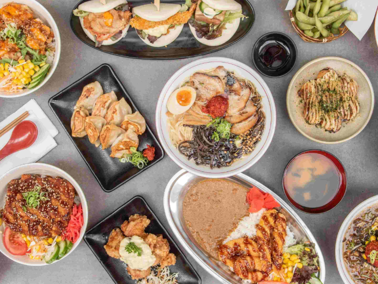 Hakatamon Ramen - Darling Square slider image