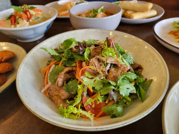 Cher Thai - St.Kilda   slider image