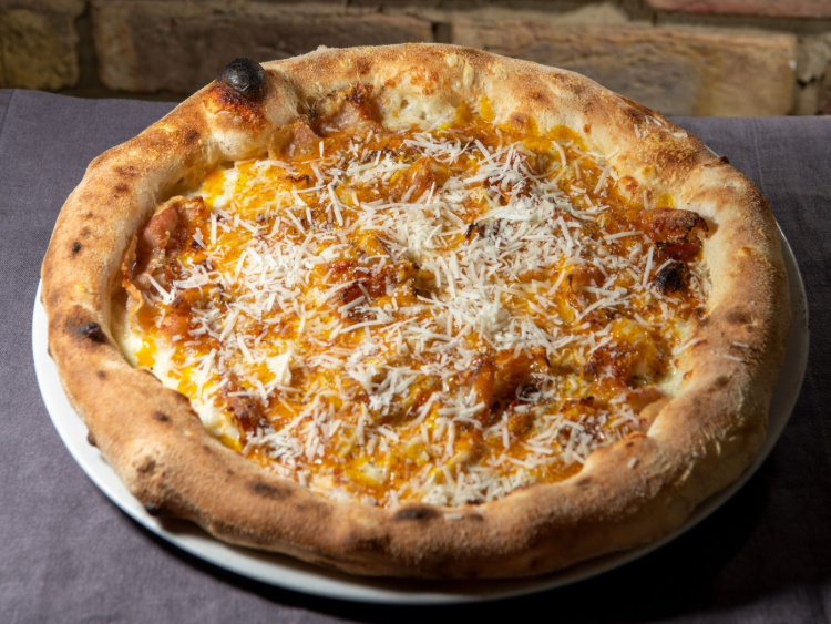 Caminata slider image