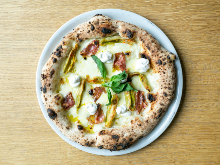 Noi Quattro - Pizzeria slider image