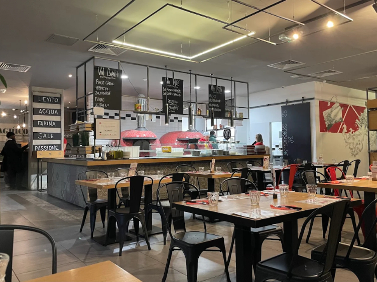 Noi Quattro - Pizzeria slider image